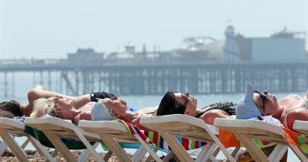 Несмотря на пандемию, волгоградцы уже задумываются о летних отпусках