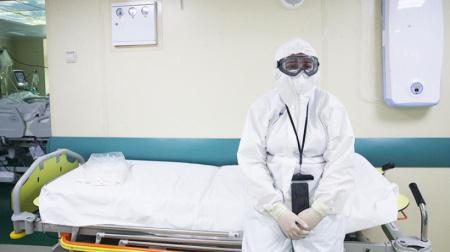 Коэффициент распространения коронавируса в России снизился до минимума за пандемию
