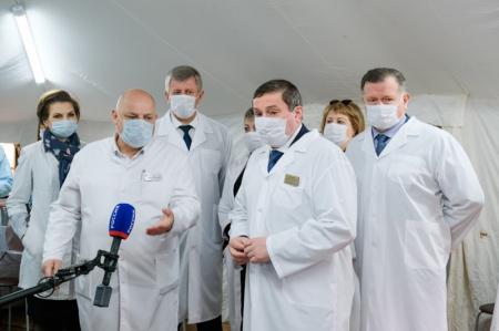 Защита здоровья жителей: Андрей Бочаров провёл заседание областного Клинического совета