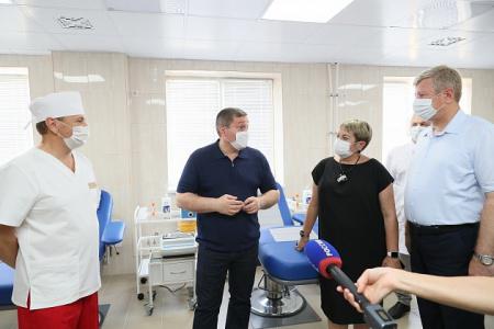 Андрей Бочаров: «Принимаем решение по модернизации всей службы крови на территории Волгоградской области»