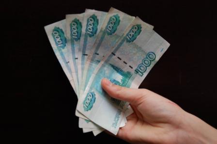 Госдума одобрила повышение МРОТ до 13 617 рублей