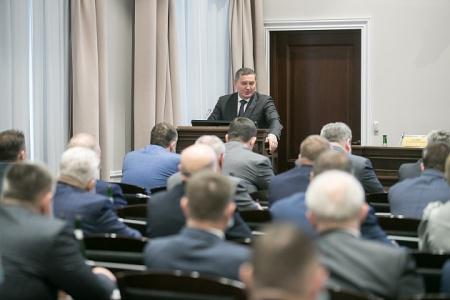 Андрей Бочаров провел заседание расширенного оперативного штаба
