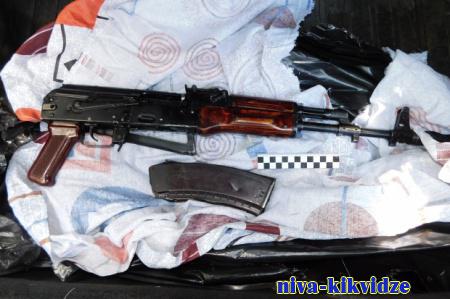 Волгоградские сотрудники ФСБ накрыли схрон с боеприпасами
