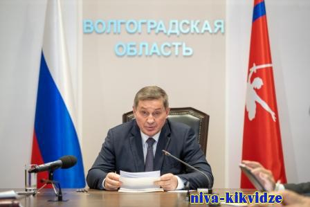 Андрей Бочаров провёл оперативное совещание