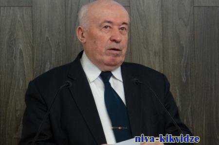 Почетный гражданин Волгограда Борис Усик отмечает 80-летие