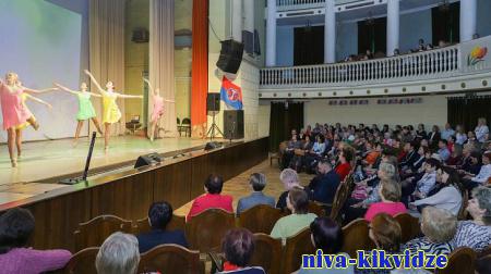 В Волгограде состоялось торжественное мероприятие в честь Международного женского дня