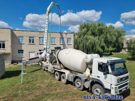 Волгоградские специалисты приступили к предпоследнему этапу ремонта крыши в школе Красного Октября подшефного района ЛНР
