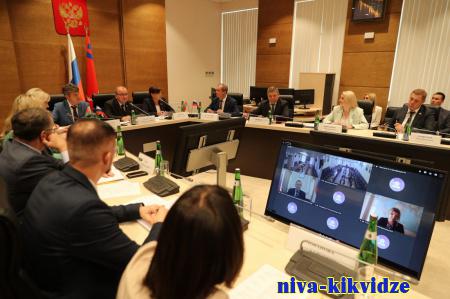 Побратимство, кооперация, авиасообщение — в Волгограде парламентарии России и Беларуси провели выездное заседание