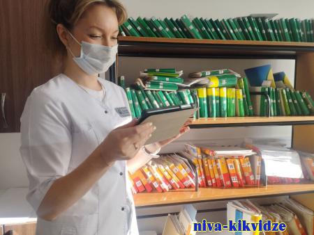 Волгоградских врачей обеспечивают современными планшетами