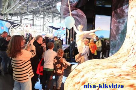 Десятки тысяч человек посетили волгоградский стенд в первый день работы форума «Россия» на ВДНХ