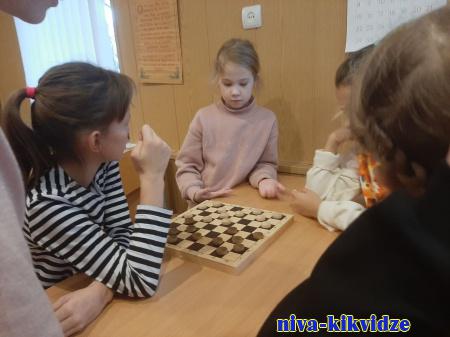 Среди учащихся воскресной школы прошёл турнир по шашкам