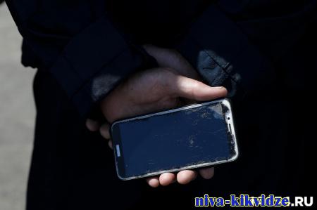 Волгоградцам посоветовали правильно заряжать мобильные телефоны