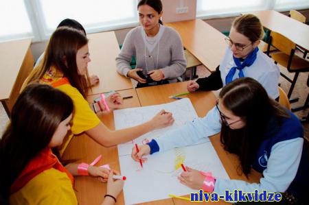 «Шаг к добровольчеству»: волгоградские волонтеры повышают компетенции на региональном форуме