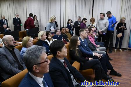 Иностранные наблюдатели оценили высокую явку избирателей в Волгограде