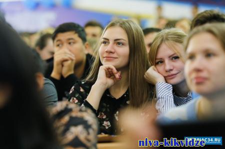 В Волгограде с 15 по 18 апреля проведут для самозанятых «Азбуку предпринимателя»