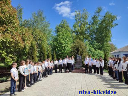 Калиновские школьники присоединились к акции «Свеча памяти»