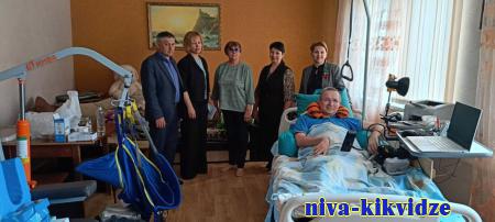 В Волгоградской области впервые адаптировали жилое помещение для ветерана СВО