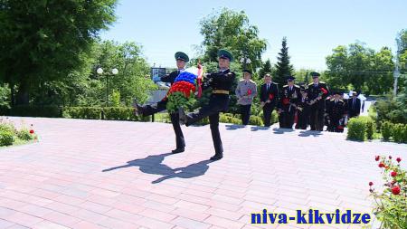 В Волгограде возложили цветы в память о погибших при исполнении служебного долга пограничниках