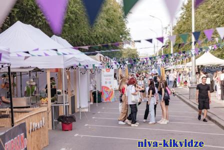 «Аллею вкусов», ярмарку мастеров и фермерскую продукцию предложат гостям волгоградского феста #ТриЧетыре