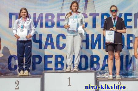 Волгоградка Александра Ломакина взяла 2 серебра на турнире по парусному спорту