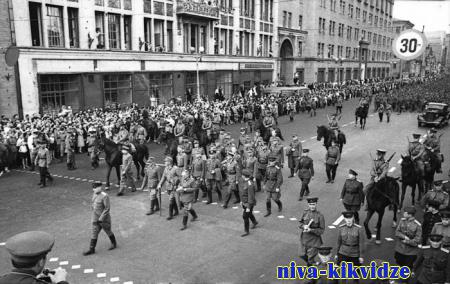 «Парад побежденных»: первый и последний немецкий марш по Москве