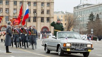 Парад войск в честь Сталинградской Победы