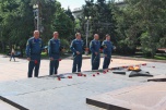 Волгоградские спасатели почтили память погибших при бомбардировке Сталинграда