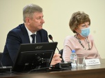 Анатолий Себелев представил доклад об итогах работы и планах развития здравоохранения на заседания общественного совета