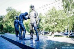 Памятнику комсомольцам в Волгограде вернули первоначальный цвет