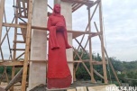 Волгоградские специалисты восстановили памятник «Женщина с хлебом-солью» в подшефном районе ЛНР