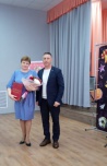 Глава Киквидзенского района поздравил с юбилеем педагога Преображенской средней школы
