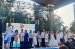 В Волгограде сразу 14 пар поженились на семейном фестивале