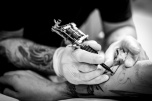 Татуировки могут стать причиной гепатита