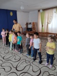 В детском садике «Аленушка» прошло мероприятие «Веселые старты с папой»