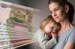 Родителям в России сохранят пособия при досрочном выходе из декрета