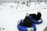 В выходные в Центральном парке культуры и отдыха пройдут семейные состязания по валенкоболу и скату со снежных горок