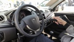 Дума приняла закон, который позволит ветеранам СВО получить авто с ручным управлением